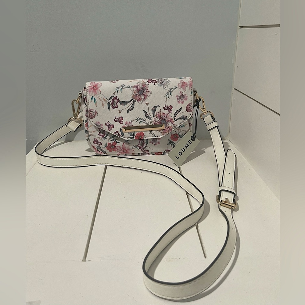 White Flower Purse